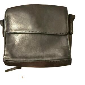 Vintage Banana Republic Black Leather Crossbody Bag